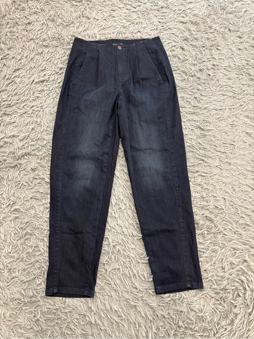 Eileen Fisher Womens Size 2 Organic Cotton Pleated Jeans Tapered Ankle Dark Wash